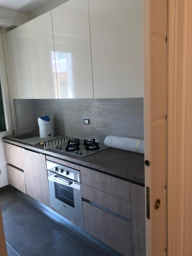 Viola Home Salernes Extérieur photo